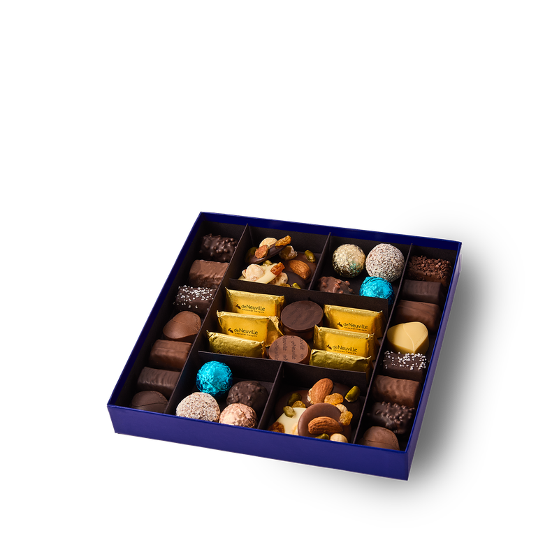 Grand Coffret de Chocolats Festifs Hover